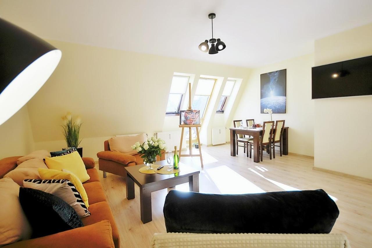50 M Do Plazy Thobruk Apartamenty Piekna Dama Z Kolobrzegu Εξωτερικό φωτογραφία