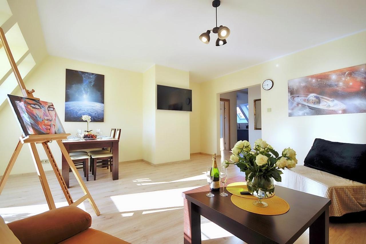 50 M Do Plazy Thobruk Apartamenty Piekna Dama Z Kolobrzegu Εξωτερικό φωτογραφία