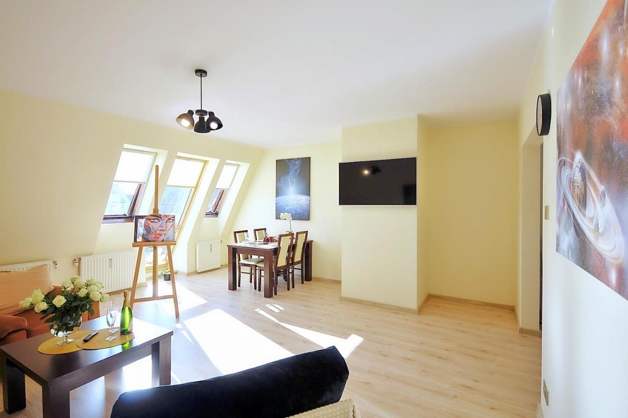 50 M Do Plazy Thobruk Apartamenty Piekna Dama Z Kolobrzegu Εξωτερικό φωτογραφία