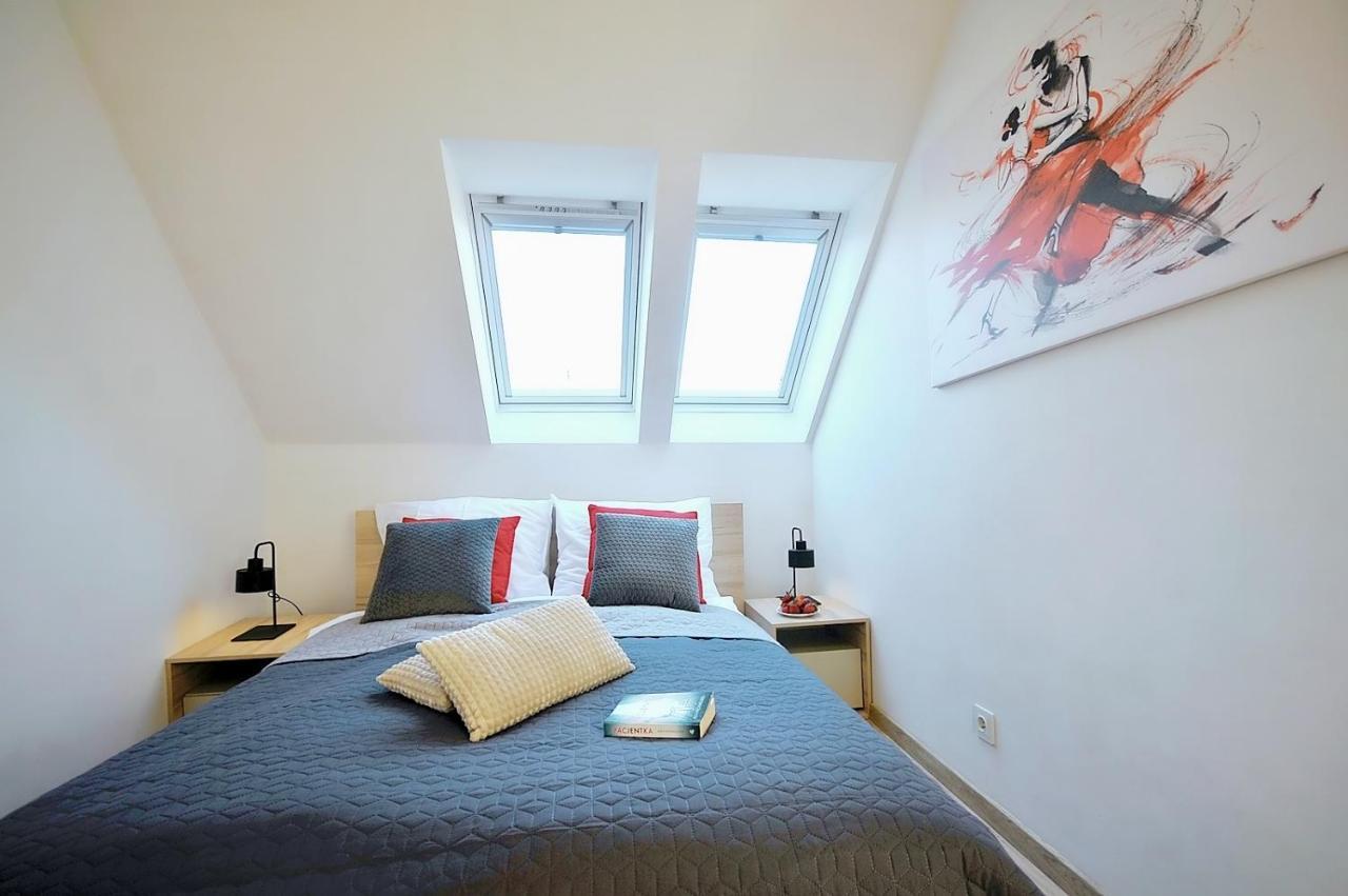 50 M Do Plazy Thobruk Apartamenty Piekna Dama Z Kolobrzegu Εξωτερικό φωτογραφία